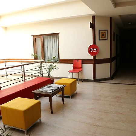 Oyo Rooms Chandigarh Sector 34 Chandīgarh Exterior foto